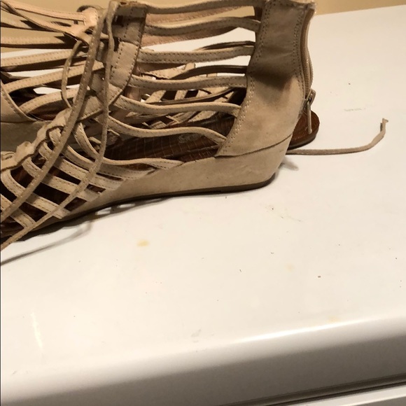 Strappy sandals - Picture 2 of 2